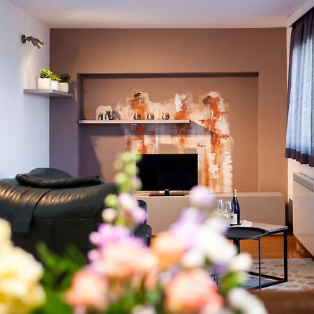 Cerin Apartment Rovigno Esterno foto